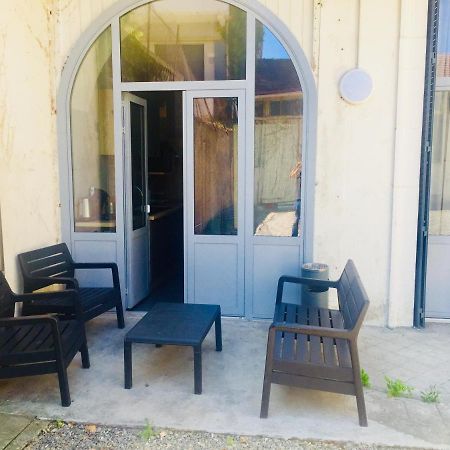 Villa Tarbis Tarbes Centre Ville , Appartements Tout Confort Екстер'єр фото