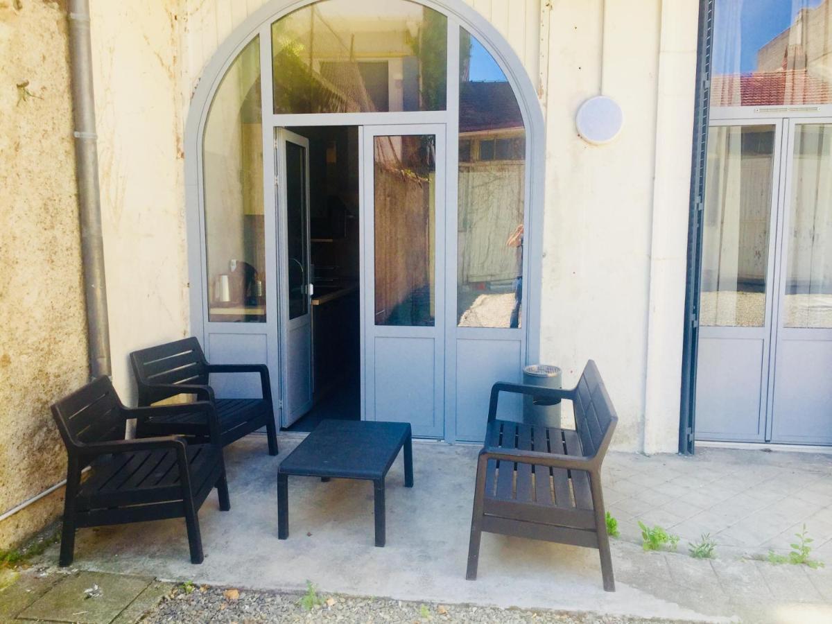 Villa Tarbis Tarbes Centre Ville , Appartements Tout Confort Екстер'єр фото